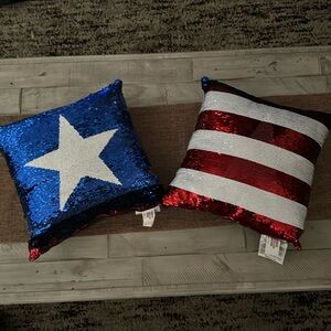 Reversible sequin pillows